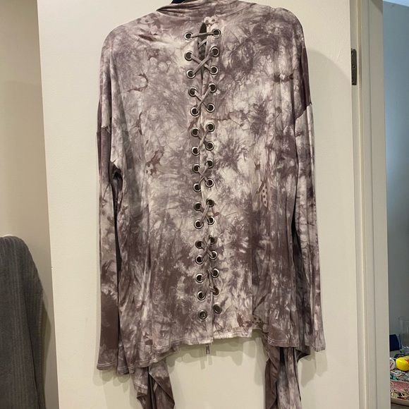 Size L brown and cream tie dye wrap sweater - Picture 2 of 14